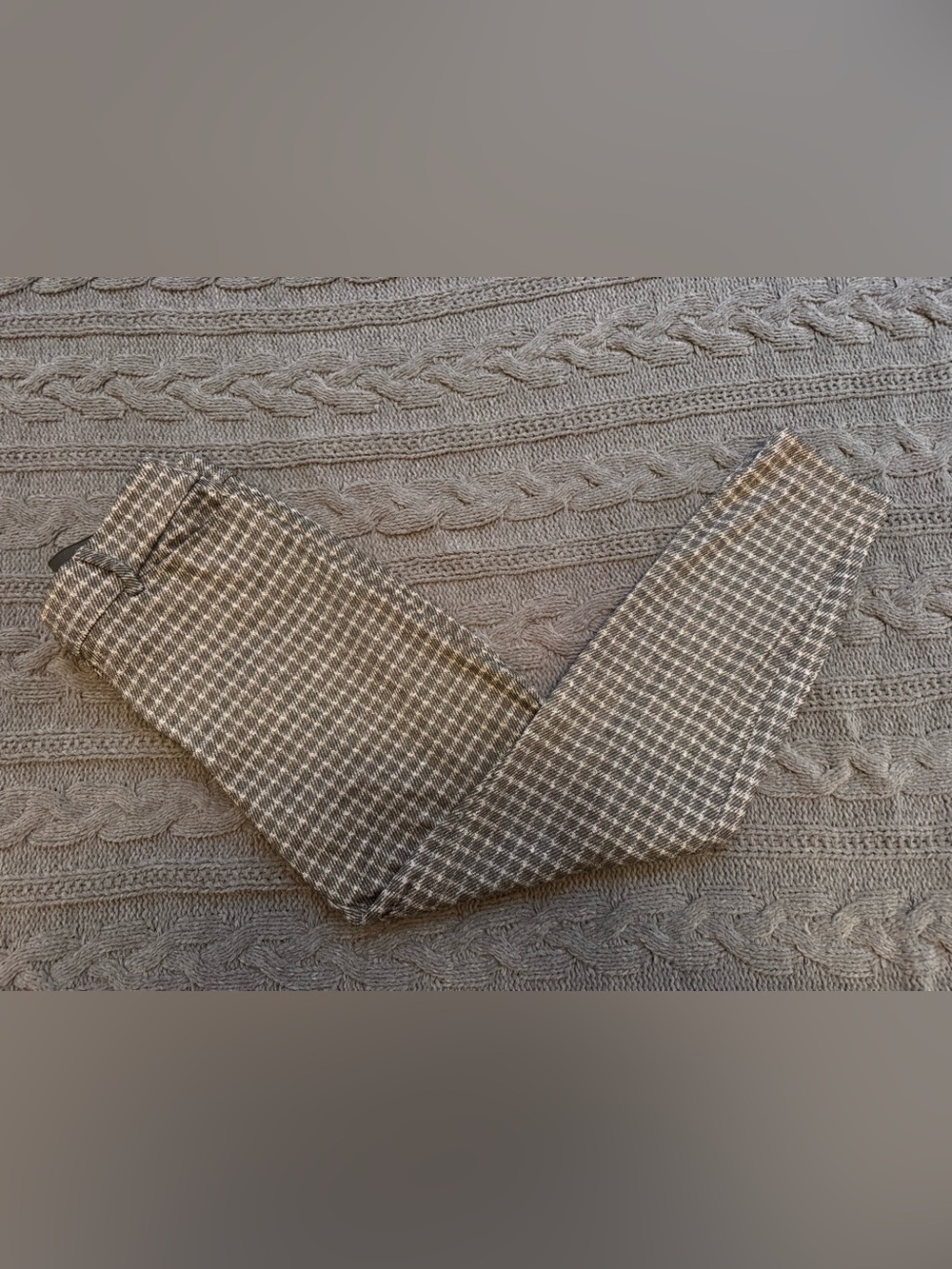 Maurices Pants Women's Large (Black, Gray, & White Plaid)